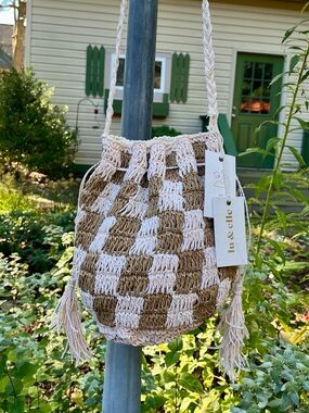 NWT Lu & Elle woven raffia bag